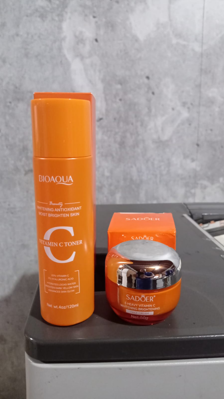 8892- TONICO HIDR-711312-CREMA ANTIEDAD